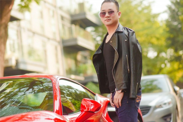 我玩了微博十年终于赚到第一桶金!