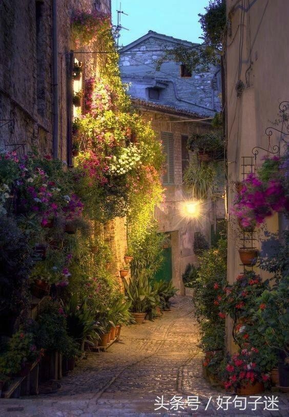 微信上最经典的爱情说说句句精辟走心看过的朋友都收藏了!