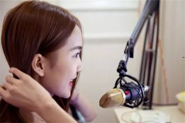 申请抖音号企业认证要多少费用