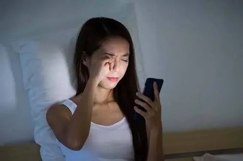 自己的支付宝帐号和真实姓名能发送给别人吗